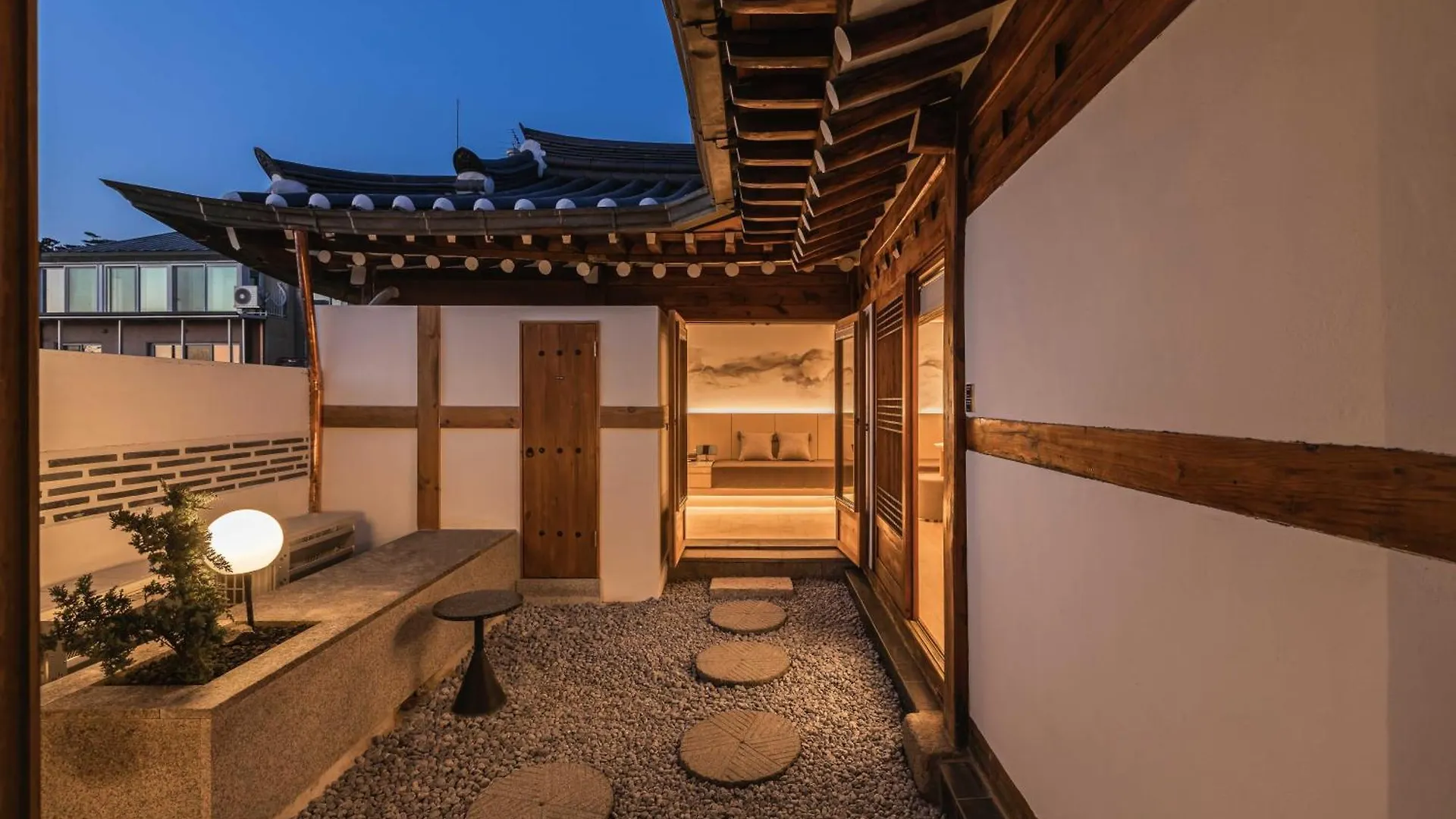 Luxury Hanok With Private Bathtub - Sn18 Apartment Seoul